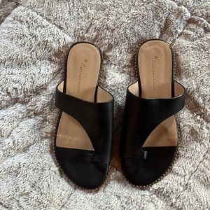 NWOT Anthropologie Leather Sandals. Size 38.